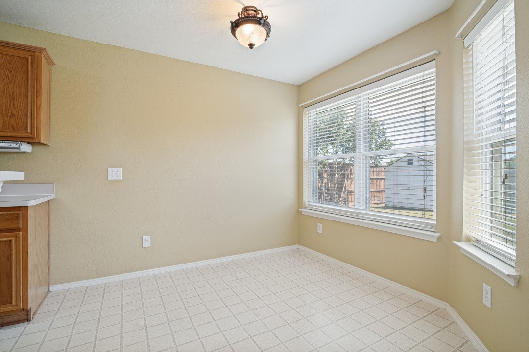 1102 E Oak Street Wylie TX 75098