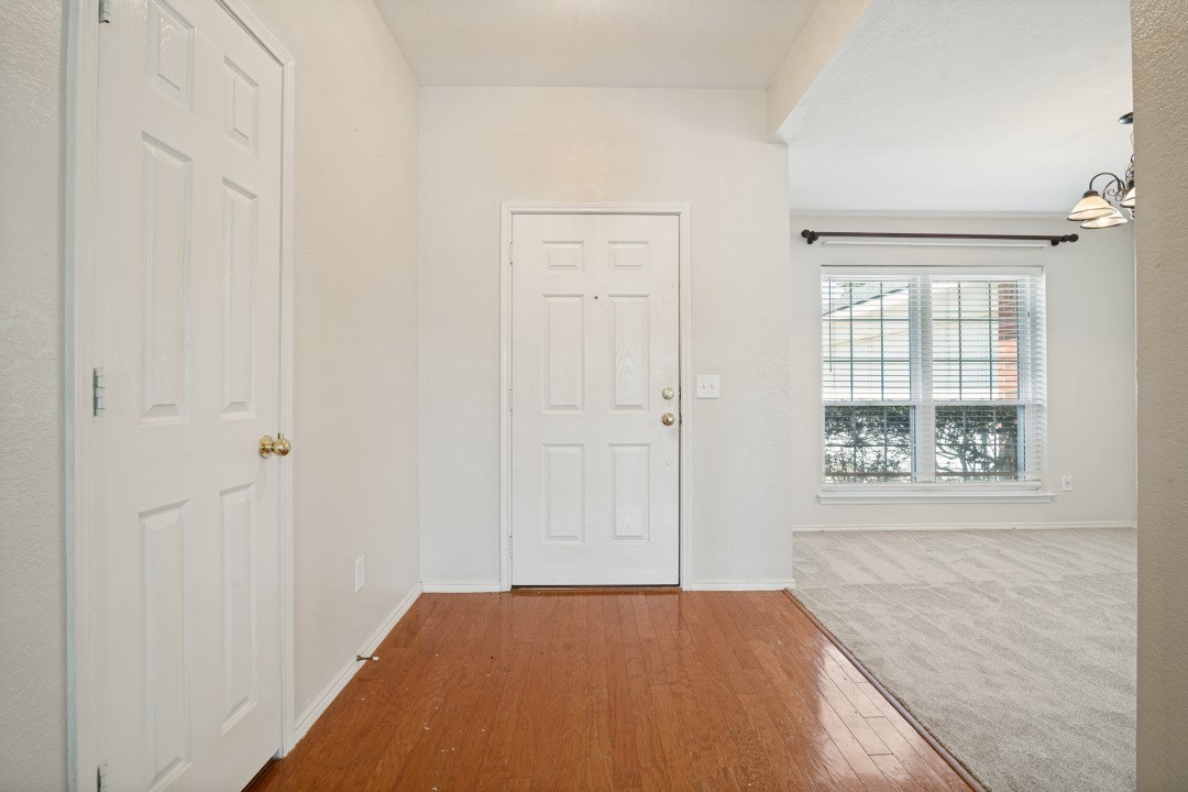 1102 E Oak Street Wylie TX 75098