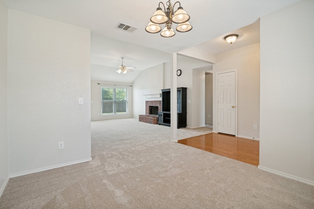1102 E Oak Street Wylie TX 75098