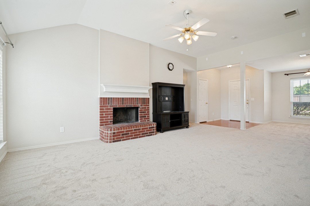 1102 E Oak Street Wylie TX 75098