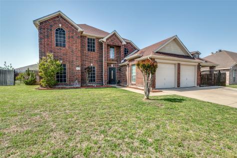 5104 Bristlecone Court Arlington TX 76018