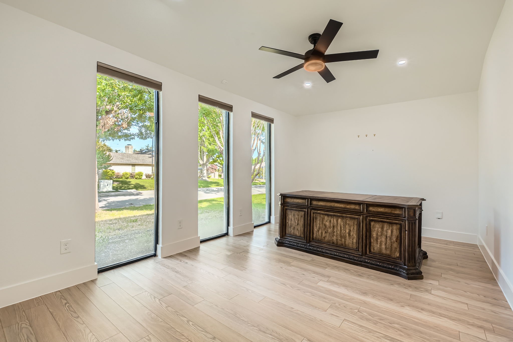 16212 Spring Creek Road Dallas TX 75248