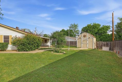 3901 Woodlane Avenue Haltom City TX 76117