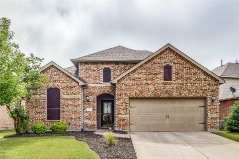 609 Hummingbird Drive Little Elm TX 75068