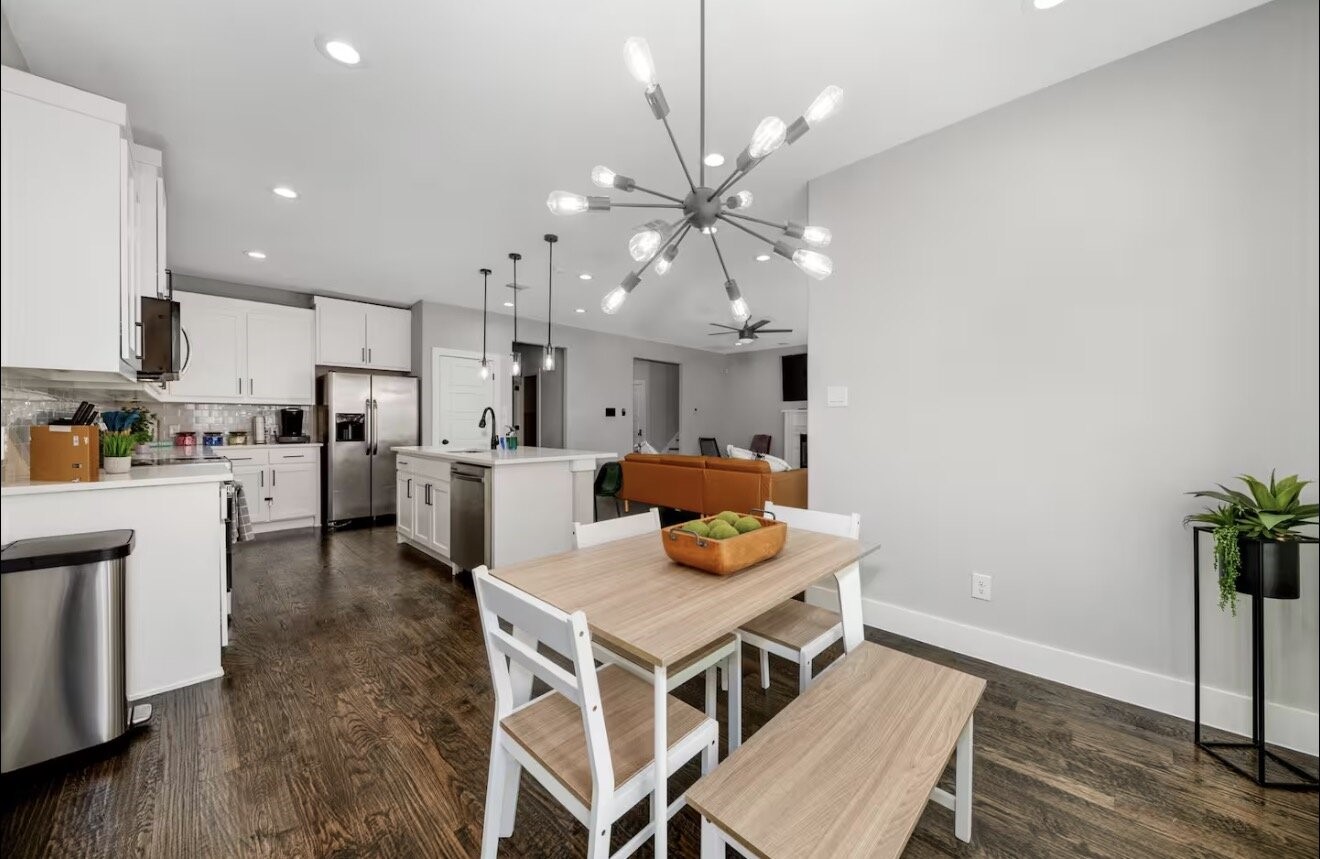 1942 Nomas Street Dallas TX 75212