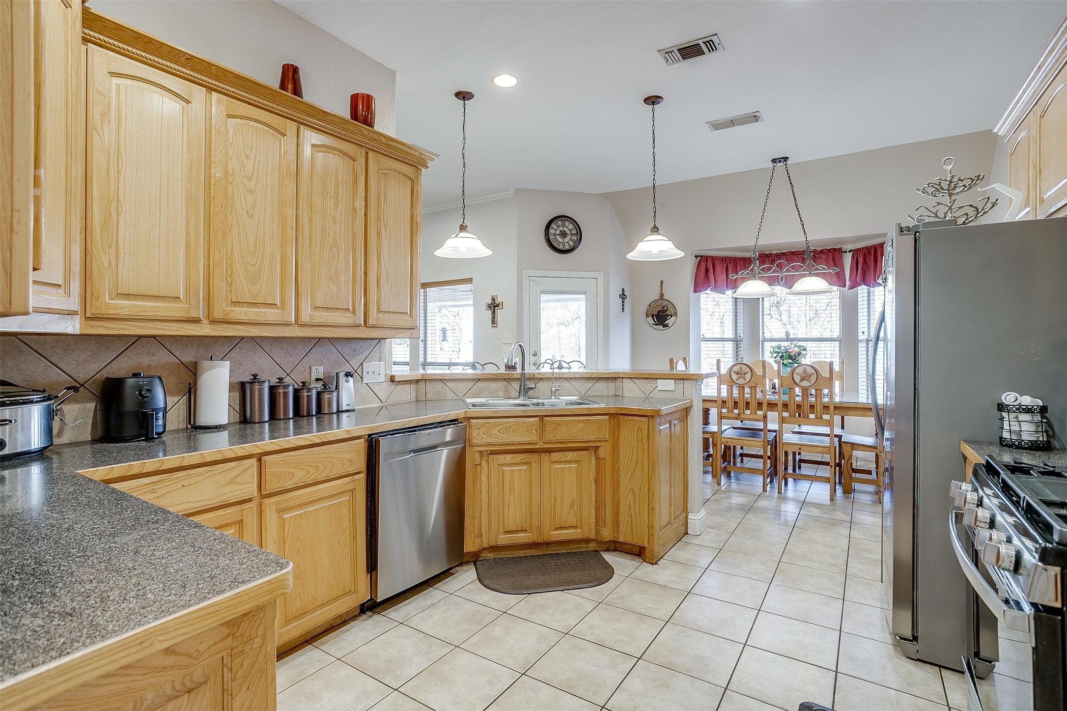 6409 Feather Wind Way Fort Worth TX 76135