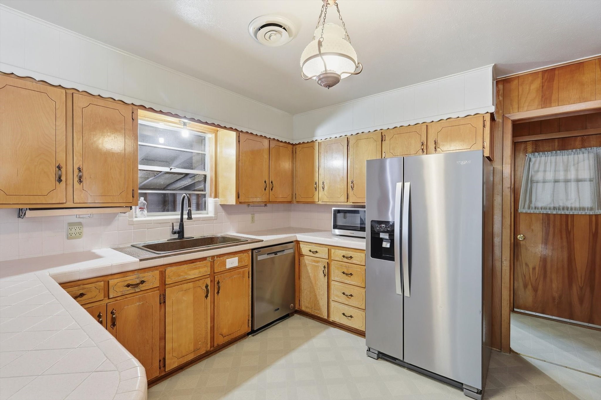 107 N 7th Street Krum TX 76249