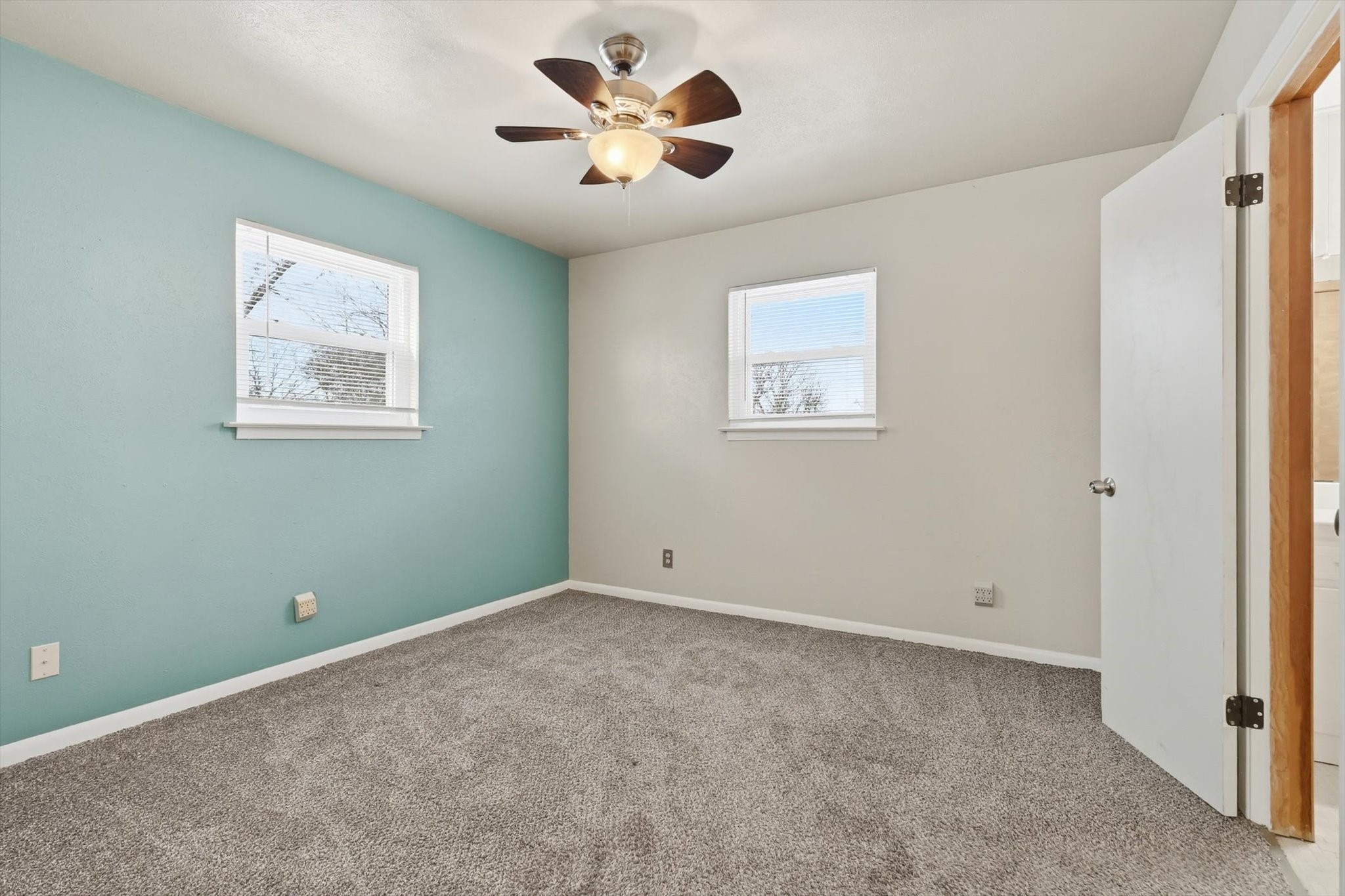 107 N 7th Street Krum TX 76249