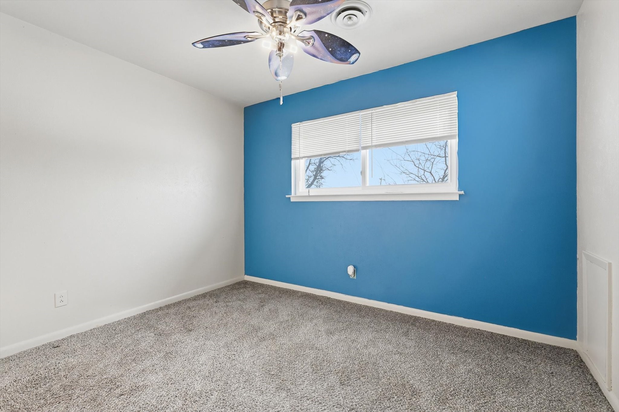 107 N 7th Street Krum TX 76249