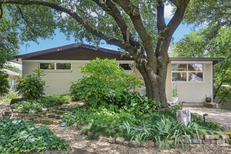 10369 Country Club Drive Dallas TX 75218