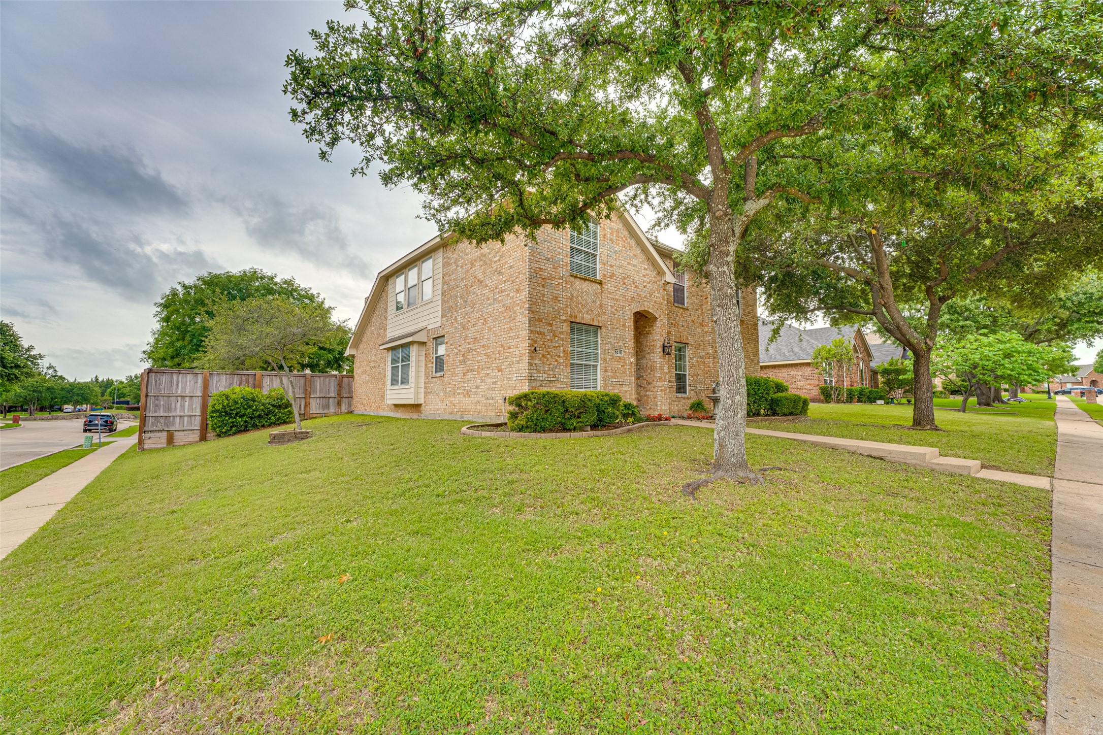 5218 Griffins Pointe Drive Rowlett TX 75089