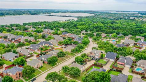 5218 Griffins Pointe Drive Rowlett TX 75089