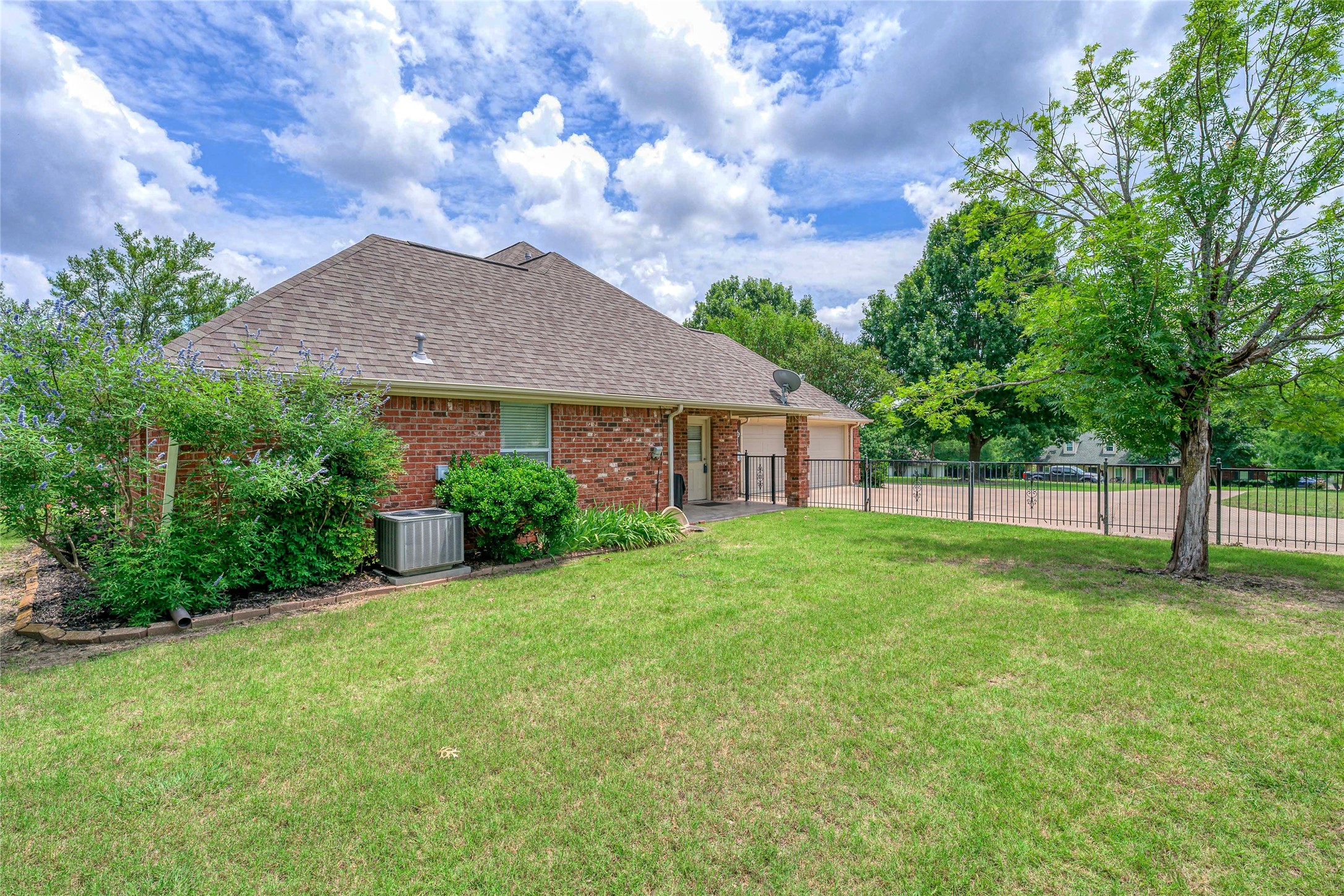 39 Preakness Place Road Van Alstyne TX 75495