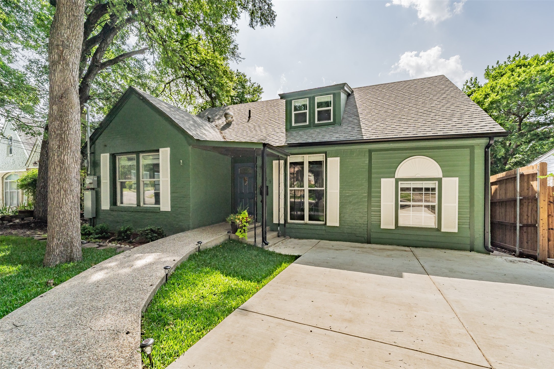 1419 Ramsey Avenue Dallas TX 75216