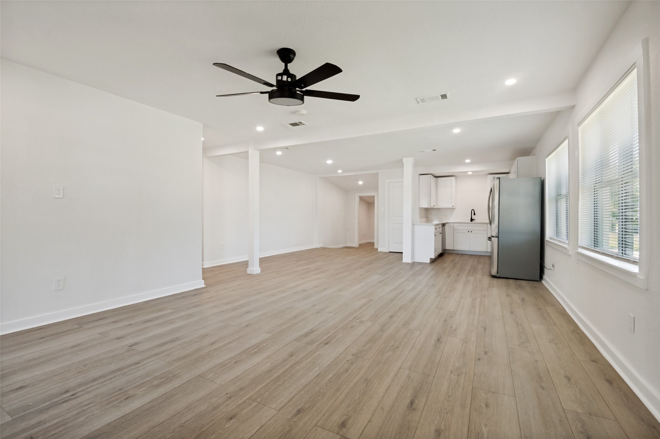 2122 Marilyn Lane Arlington TX 76010