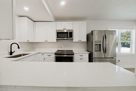 2122 Marilyn Lane Arlington TX 76010