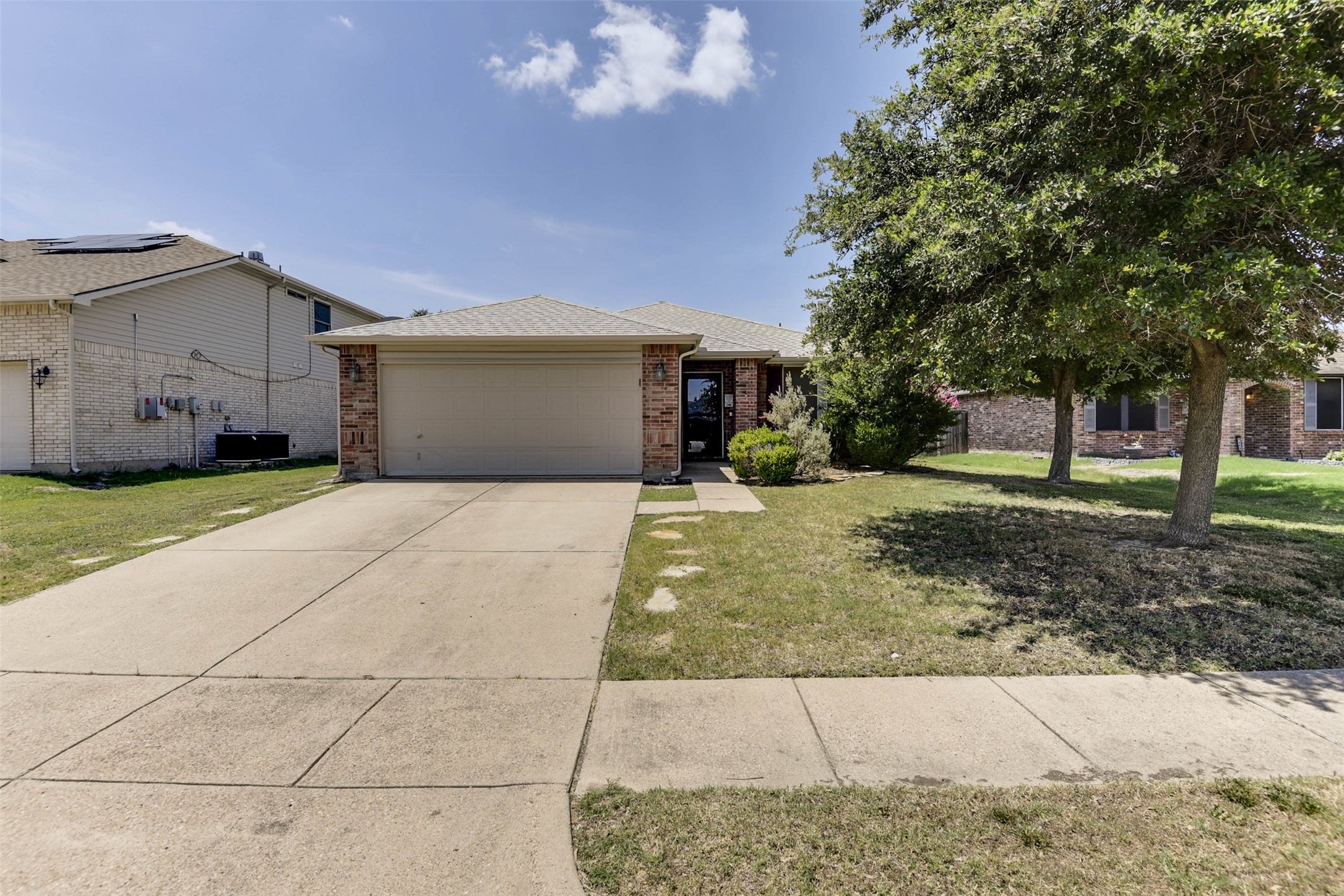 1405 Anna Lea Lane Burleson TX 76028