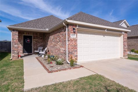 431 Woodhouse Way Everman TX 76140