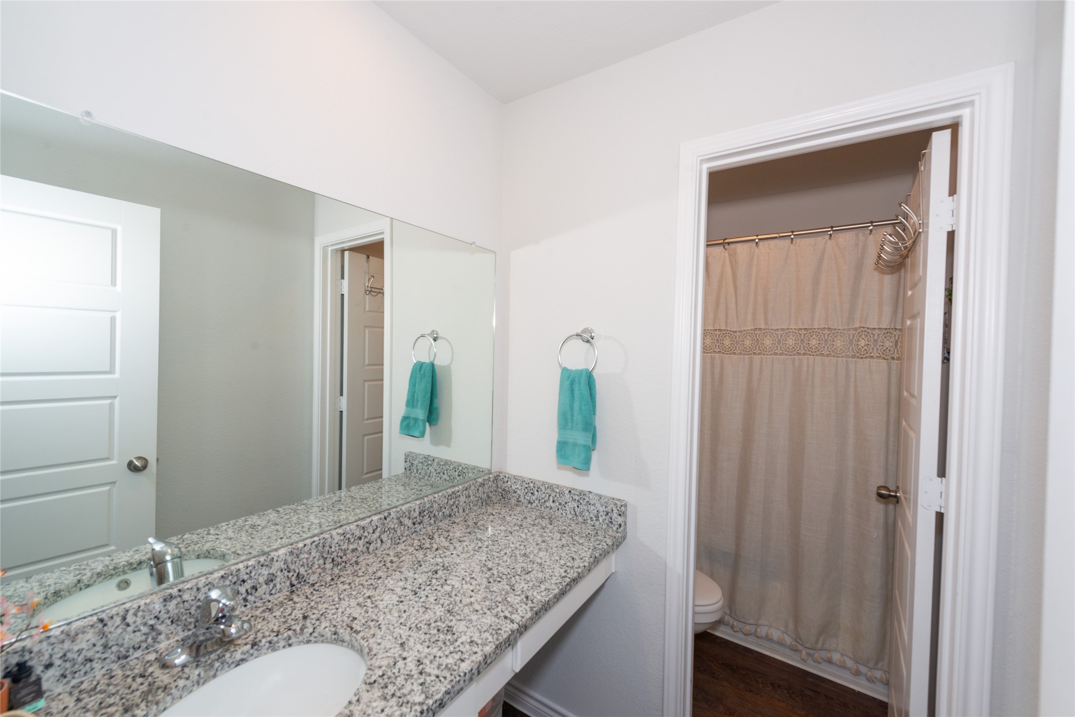 431 Woodhouse Way Everman TX 76140
