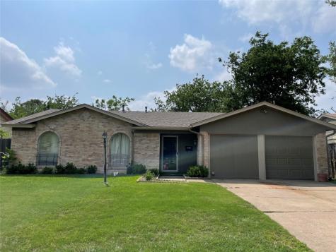 1722 Santa Cruz Court Grand Prairie TX 75051