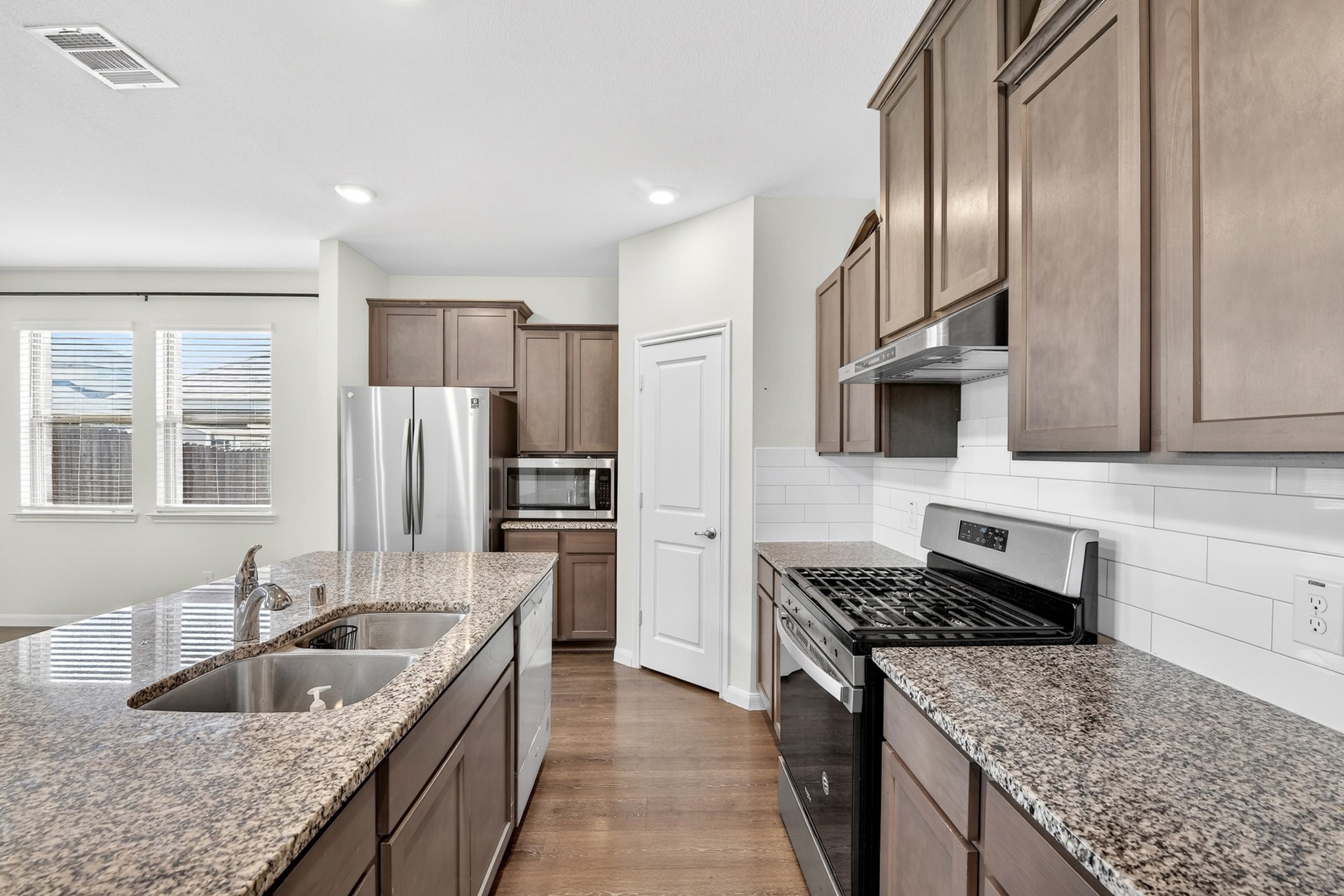 1103 Wagon Wheel Way Princeton TX 75407