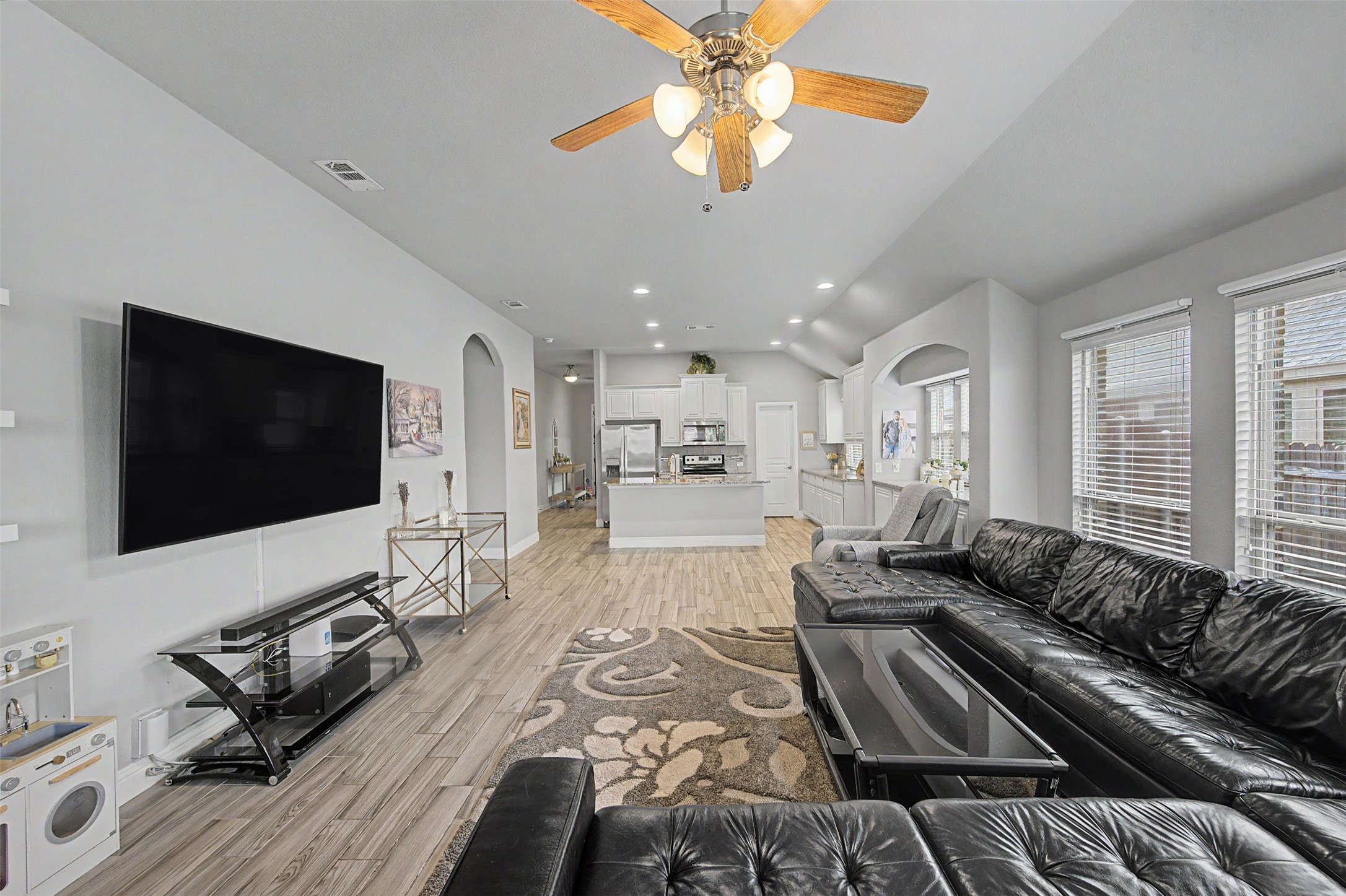 107 Valverde Lane Alvarado TX 76009