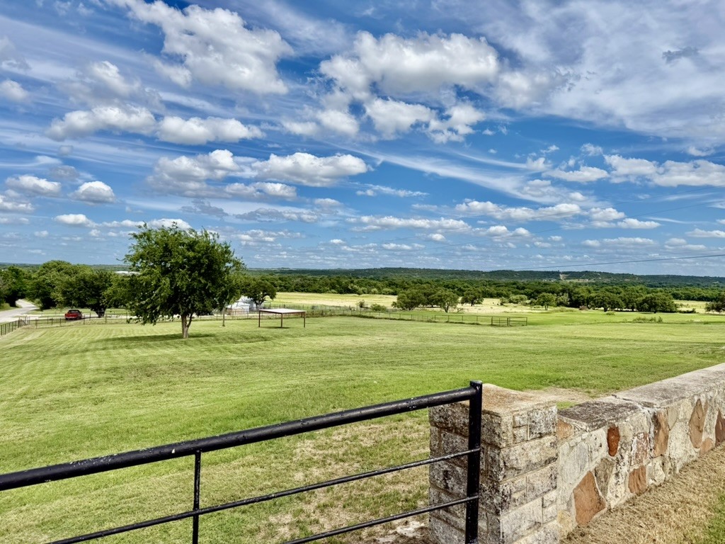 1147 County Road 163 Stephenville TX 76401