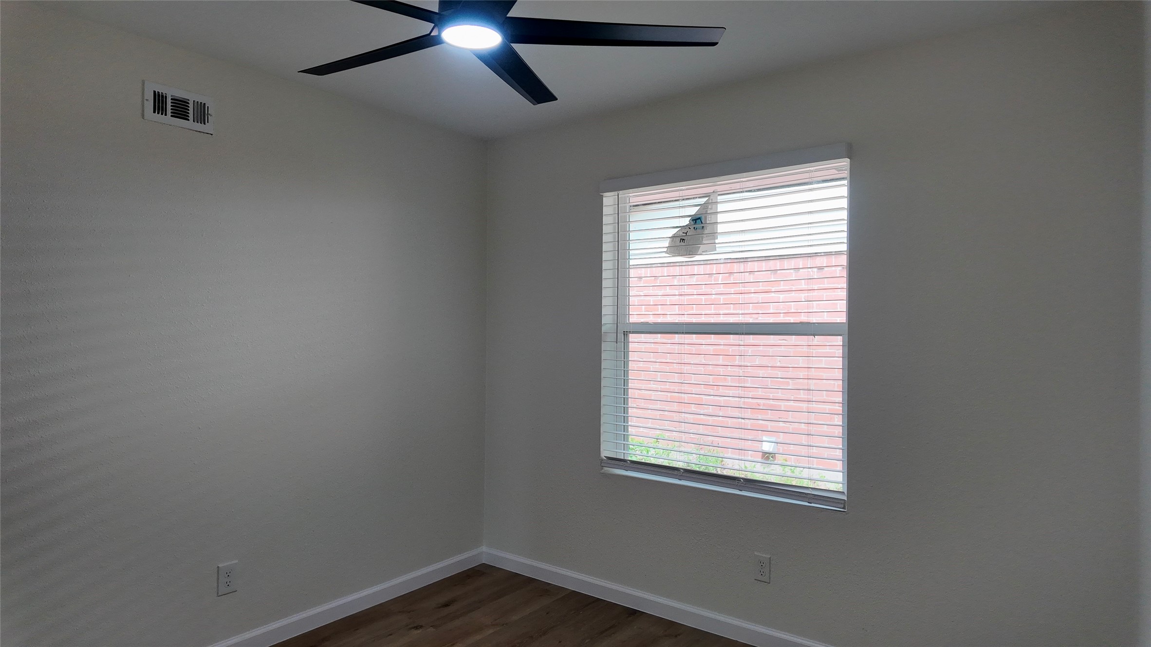 11343 Lippitt Avenue Dallas TX 75218