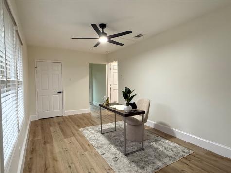 11343 Lippitt Avenue Dallas TX 75218