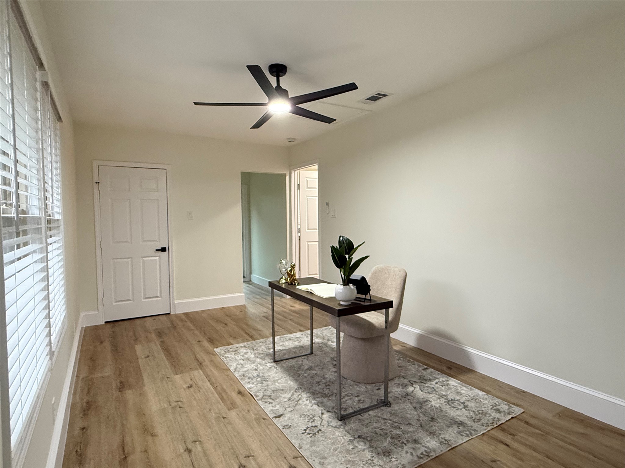 11343 Lippitt Avenue Dallas TX 75218