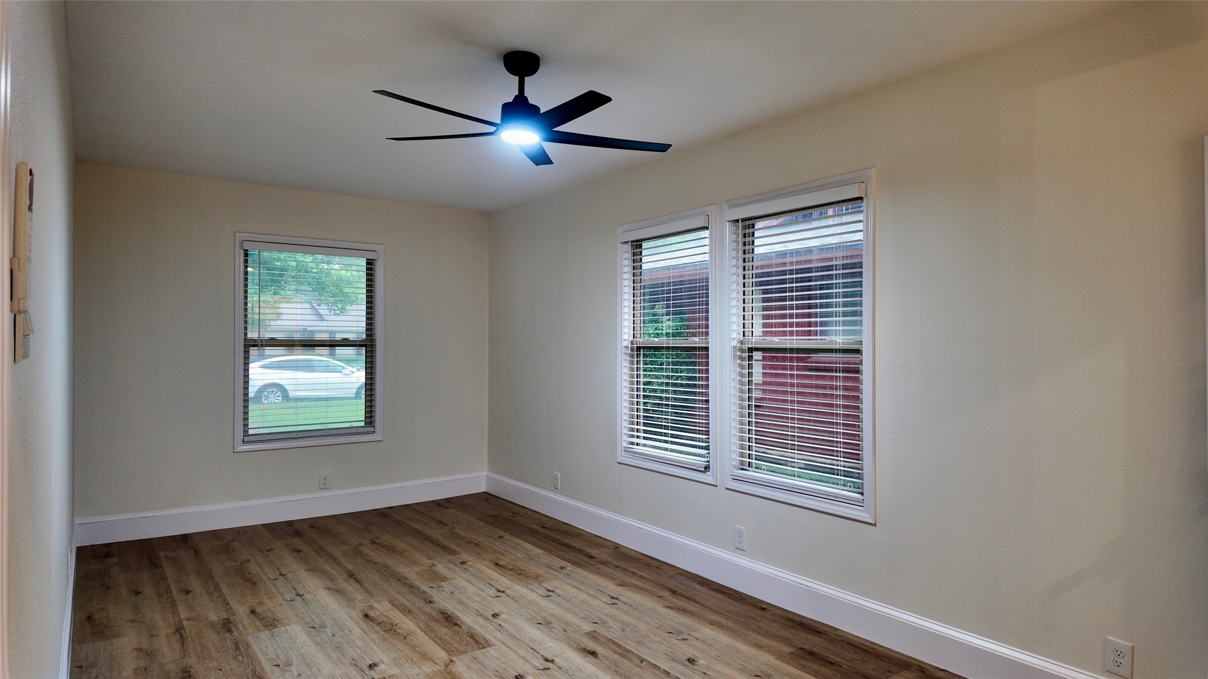 11343 Lippitt Avenue Dallas TX 75218