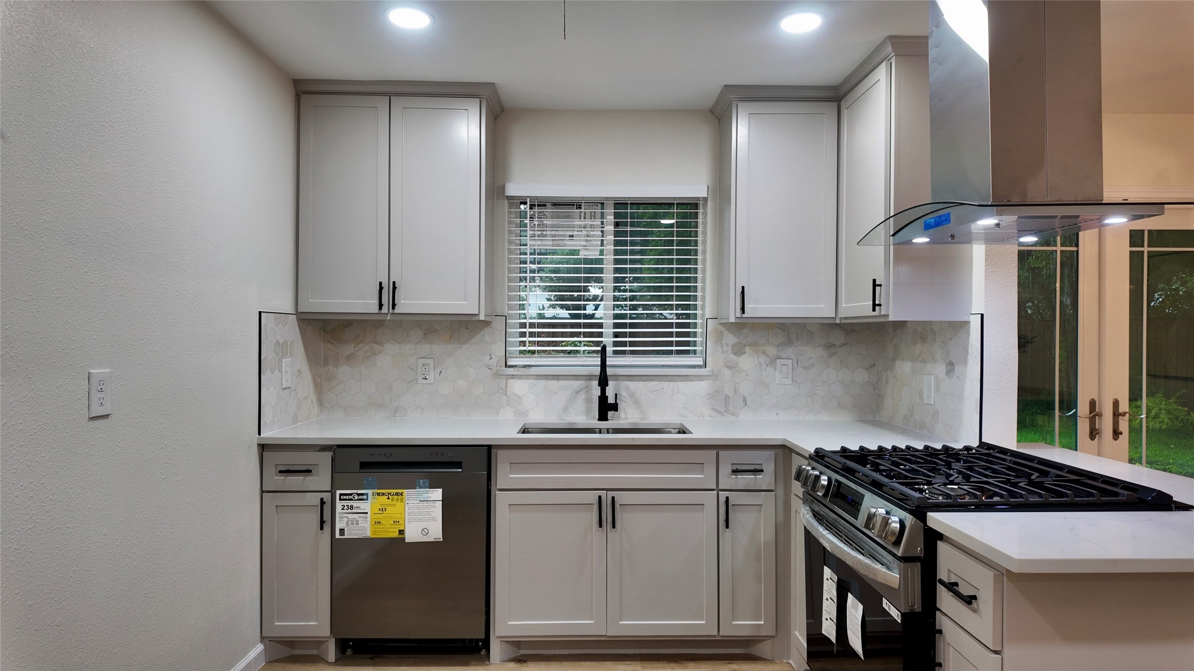 11343 Lippitt Avenue Dallas TX 75218