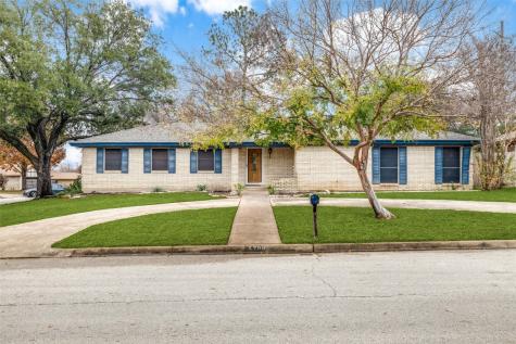 5700 Highgate Drive Arlington TX 76016