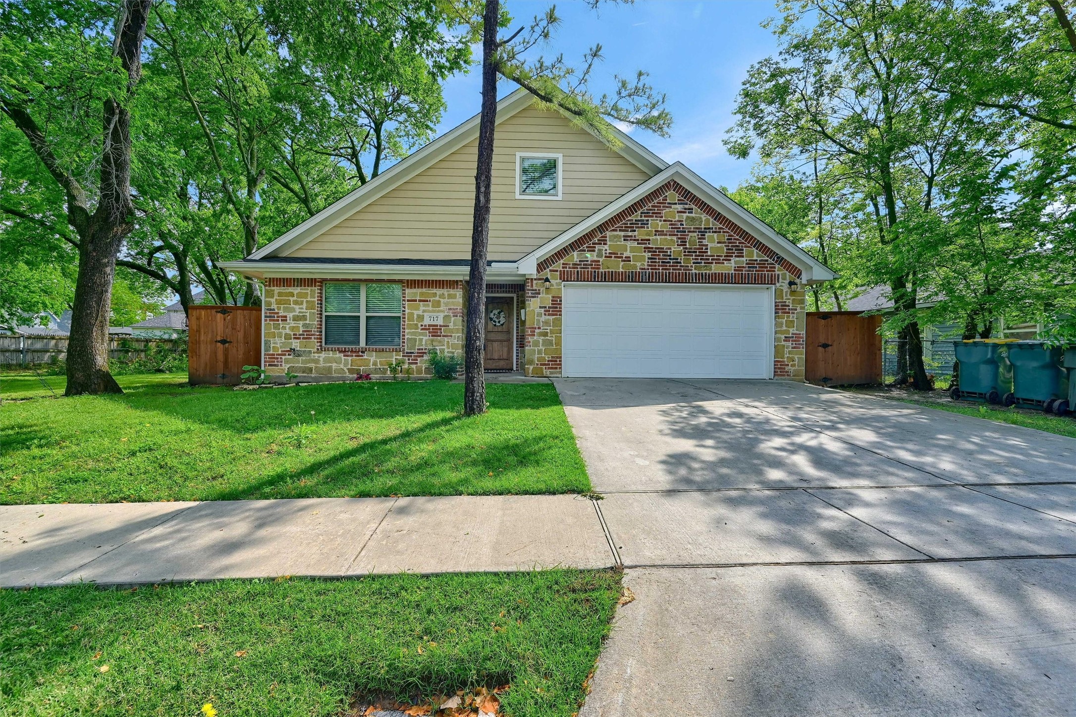 717 S Elm Street Sherman TX 75090