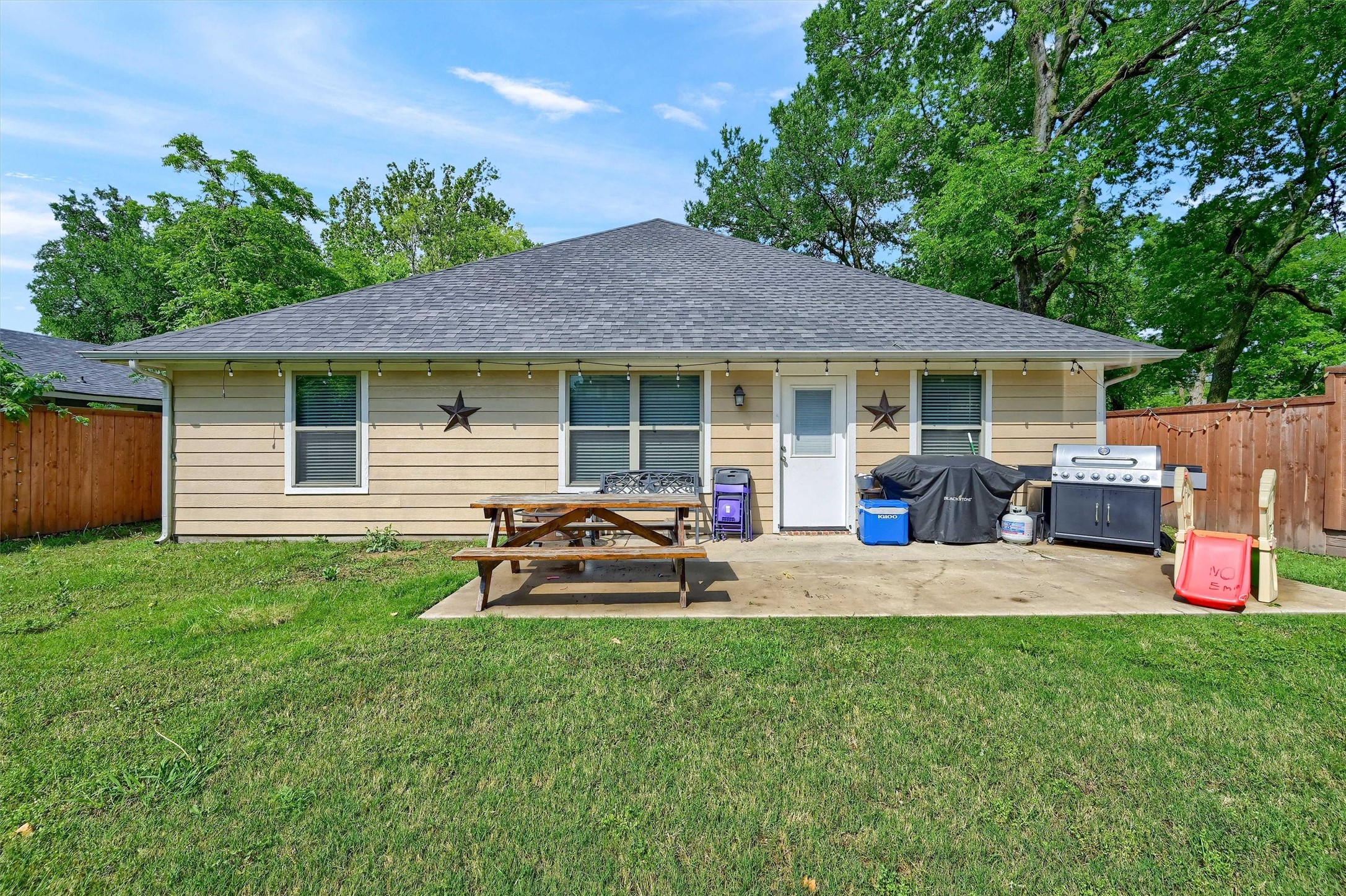 717 S Elm Street Sherman TX 75090