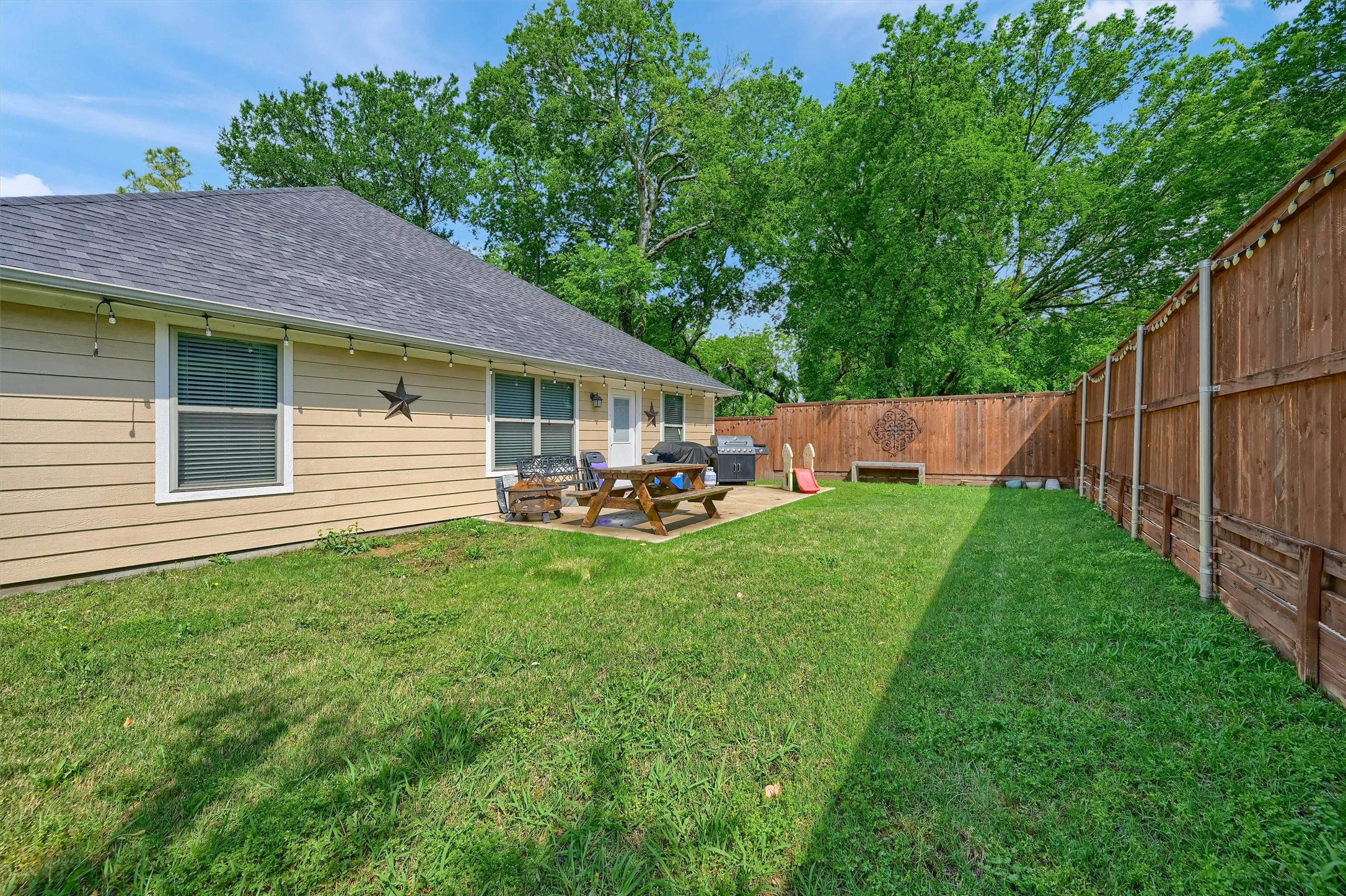 717 S Elm Street Sherman TX 75090