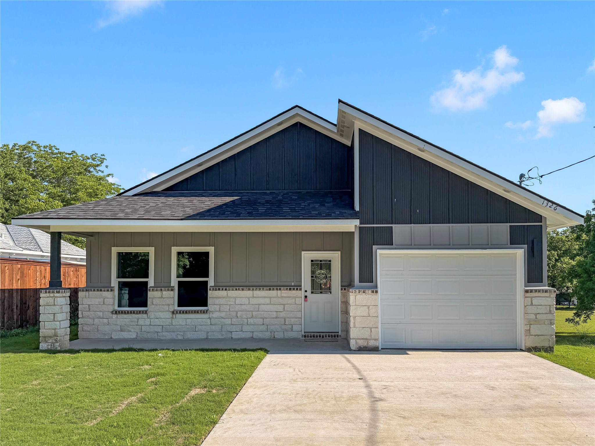 1326 Oneal Street Greenville TX 75401