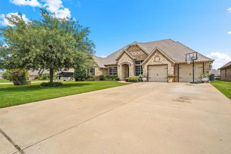 3513 Abes Landing Drive Granbury TX 76049