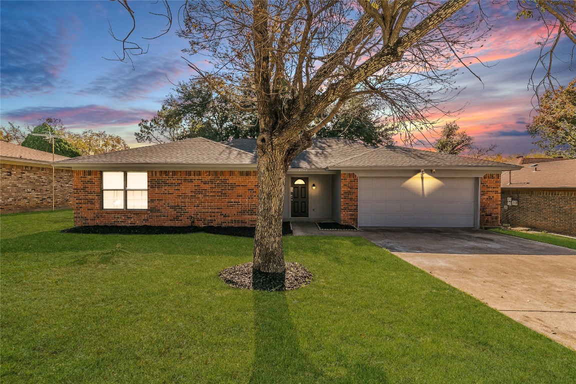 2706 Blue Quail Drive Arlington TX 76017