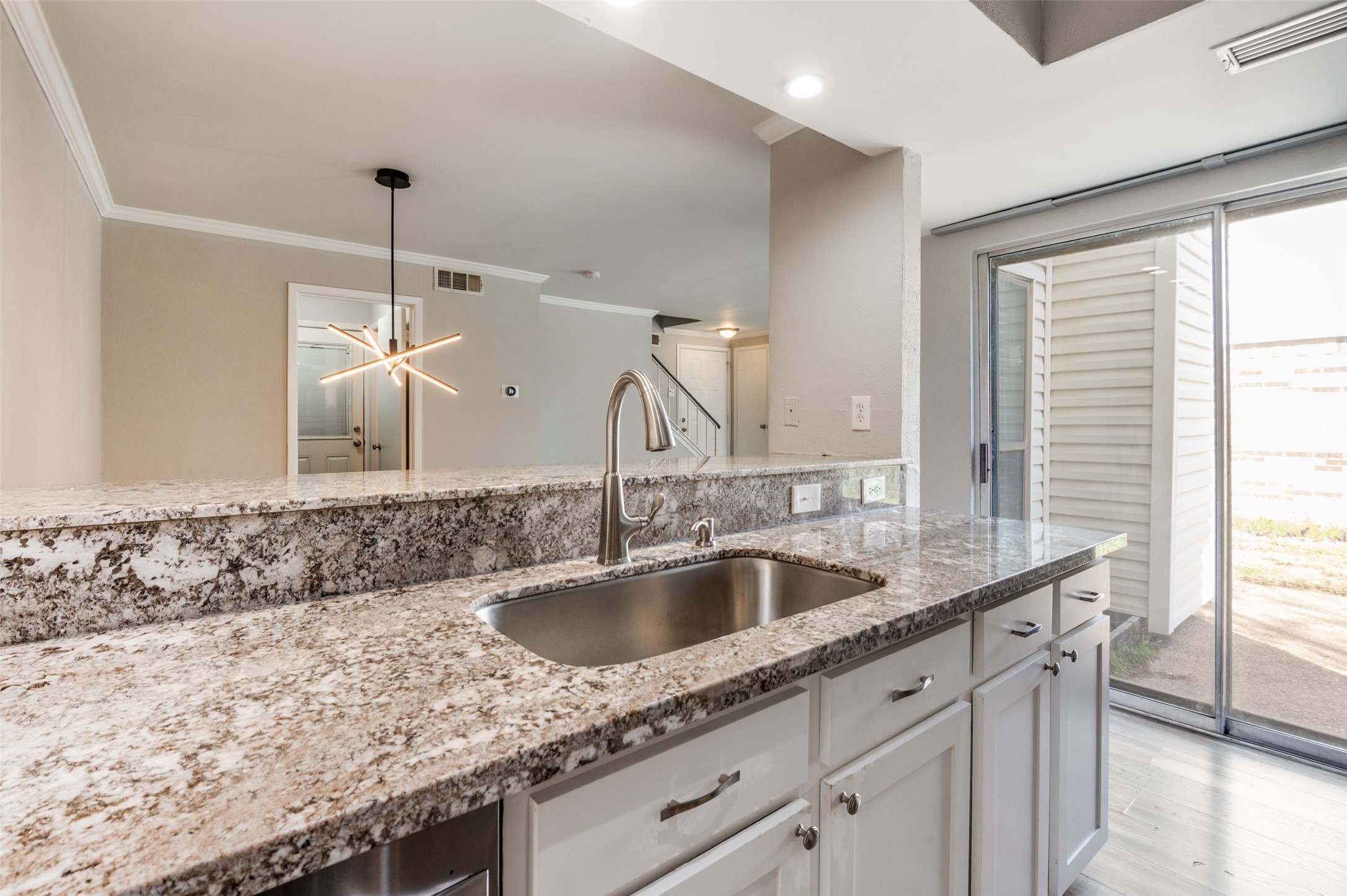 2628 Via Los Altos Carrollton TX 75006