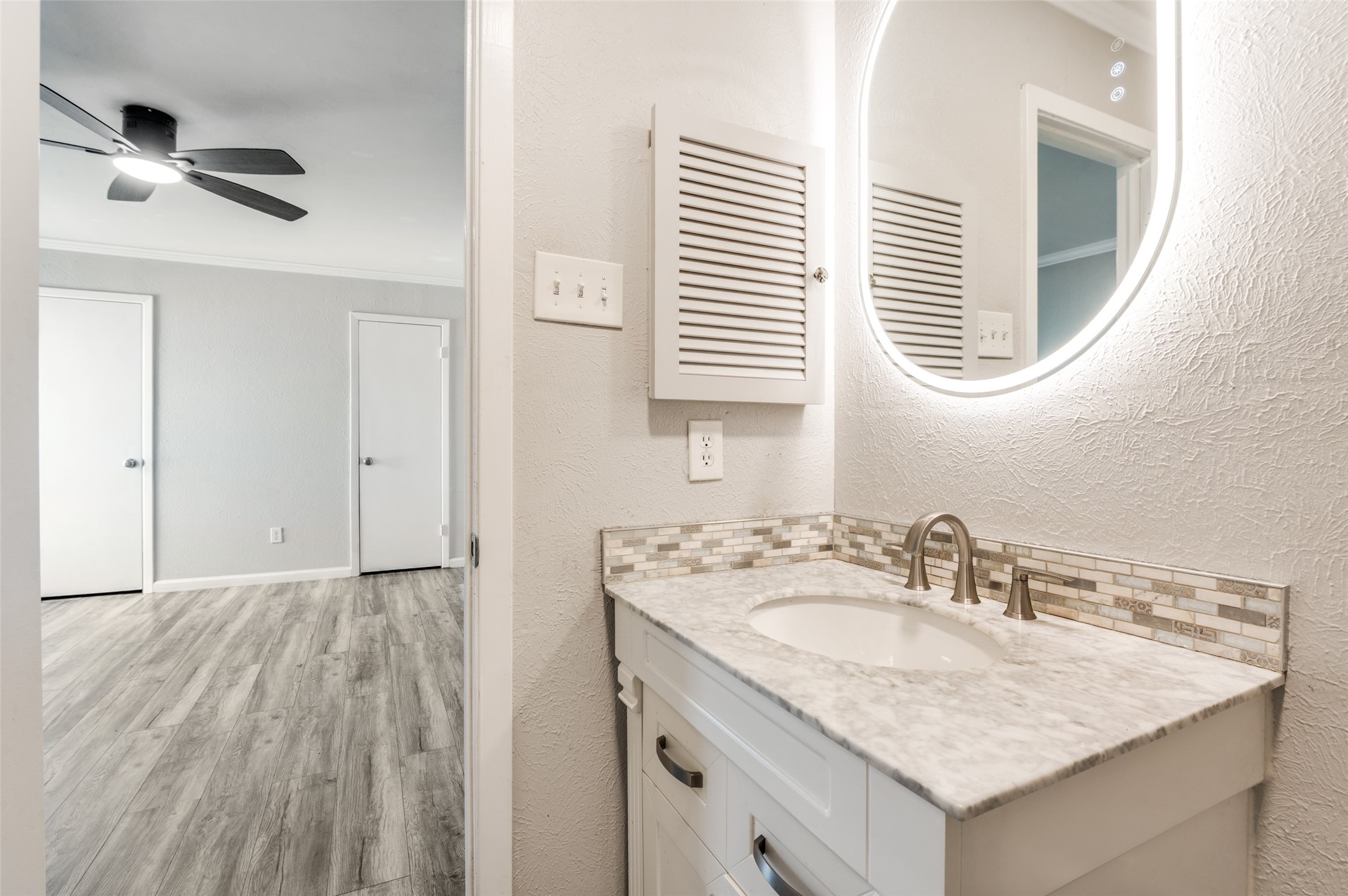 2628 Via Los Altos Carrollton TX 75006