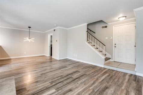 2628 Via Los Altos Carrollton TX 75006