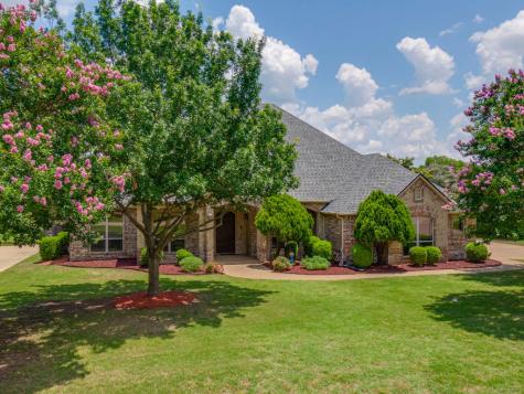 148 Brookstone Drive Waxahachie TX 75165