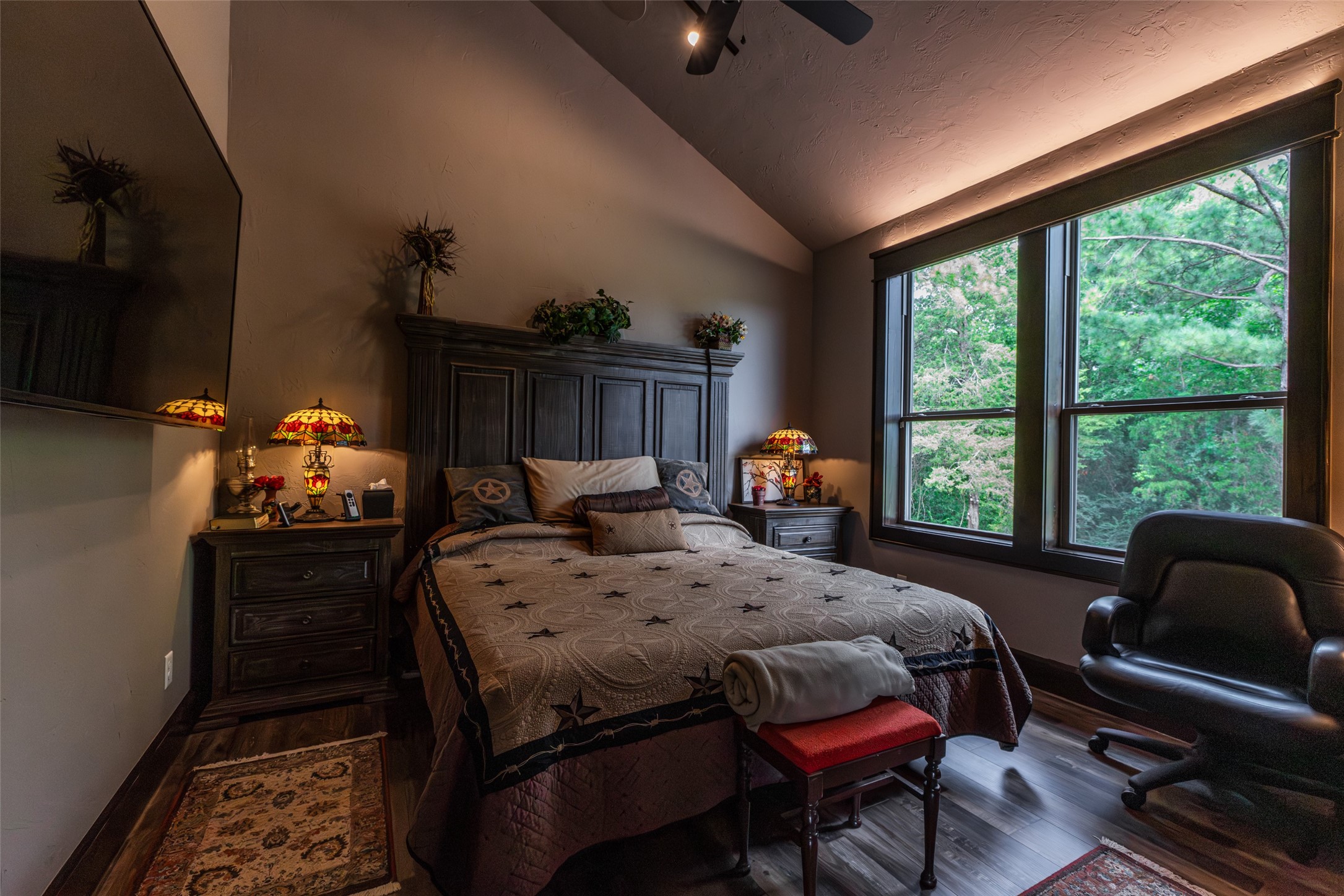1323 An County Road 153 Palestine TX 75801