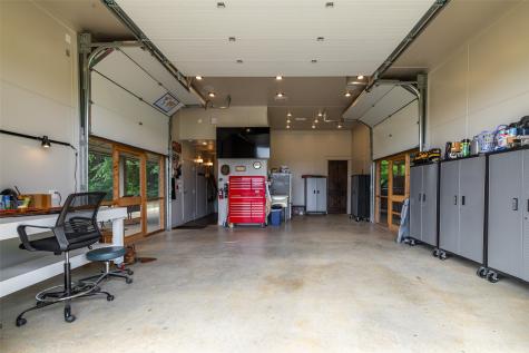 1323 An County Road 153 Palestine TX 75801