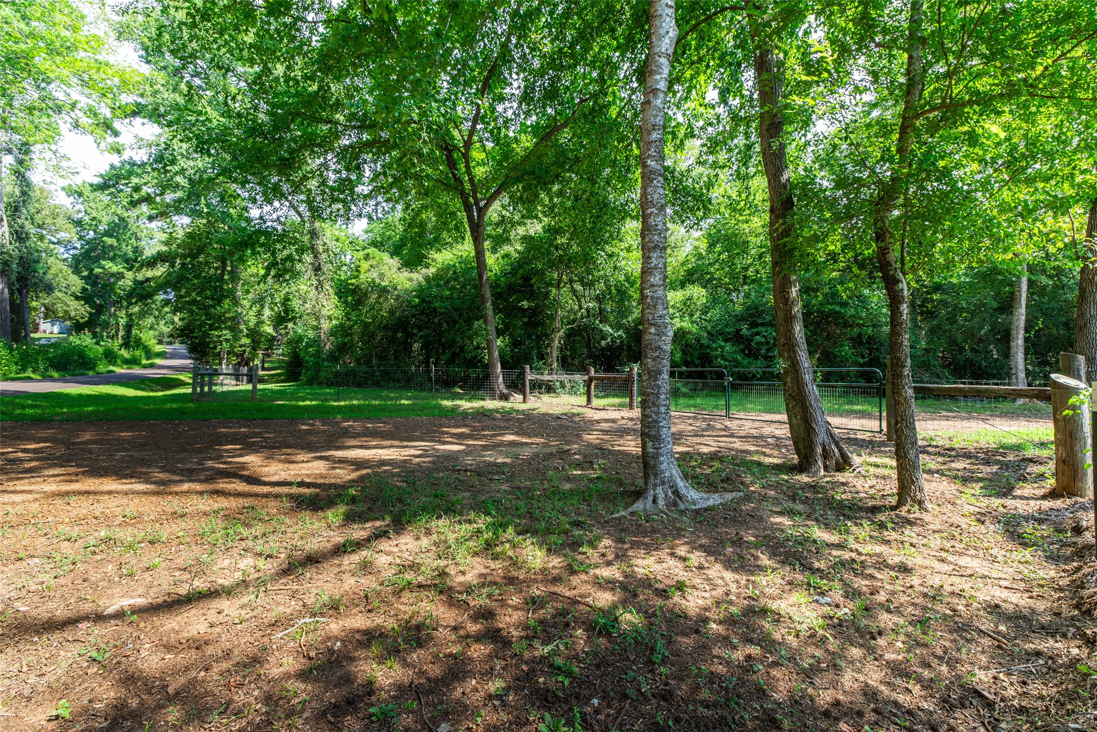 1323 An County Road 153 Palestine TX 75801