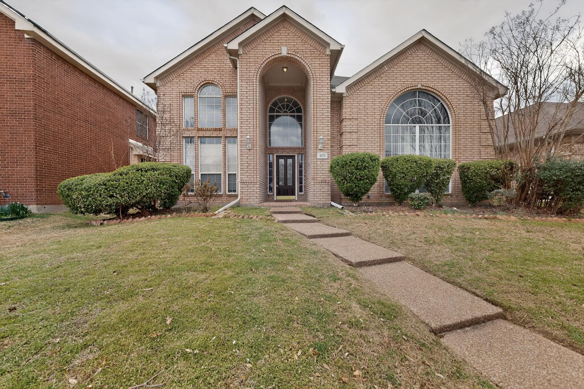 875 San Jacinto Drive Grand Prairie TX 75052