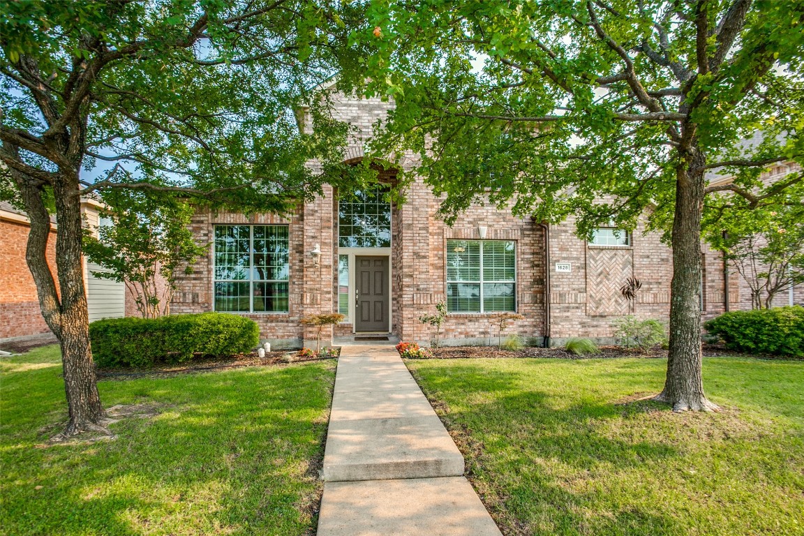 1628 Clear Springs Drive Allen TX 75002
