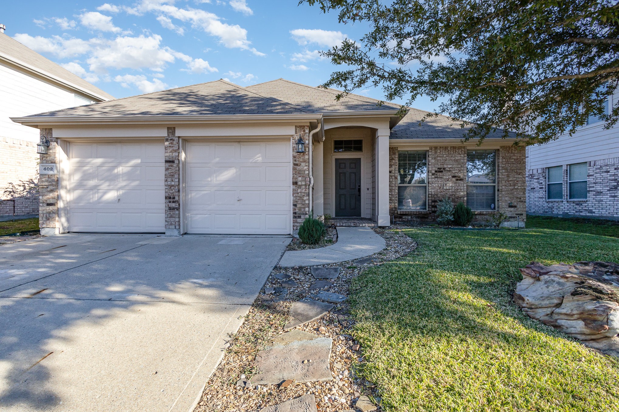 402 Sugarberry Lane Fate TX 75087