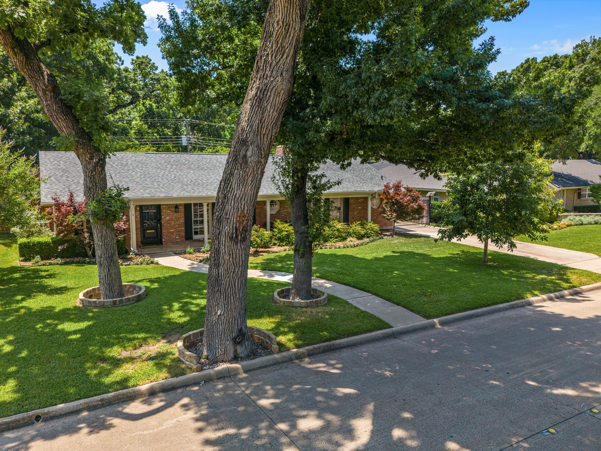 4109 Hartwood Drive Fort Worth TX 76109